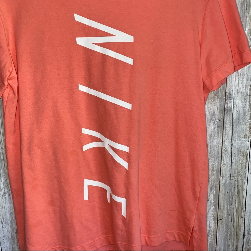 Nike Coral Pink Vertical Logo Tee - Picture 2 of 4